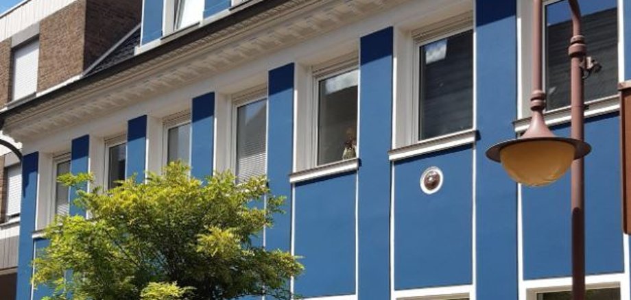 Das Ladenlokal der Anton Holtmann GmbH nach der Fassadenerneuerung.