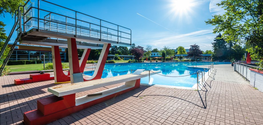 Sprungbereich im Freibad Beckum